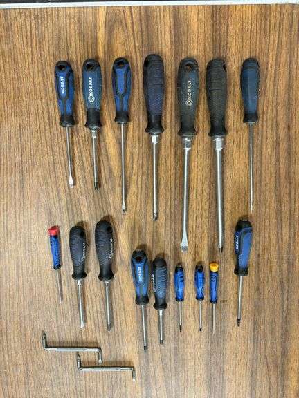 (16) Assorted Kobalt Screwdrivers