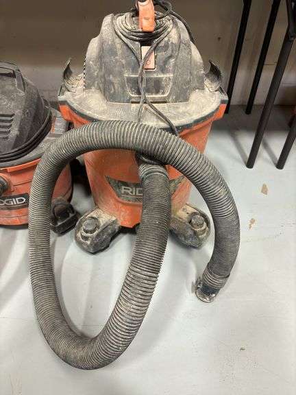 (3) Ridgid NXT Wet/Dry Shop Vacuums - (2) 10gal & (1) 12gal *Tested/Works