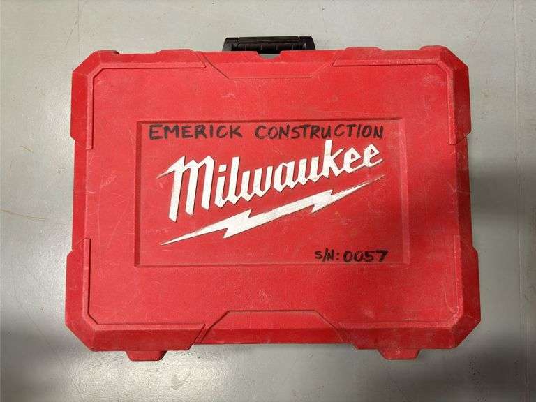 Milwaukee Deep Cut Corded Band Saw w/ Case - Corded *Tested/Works