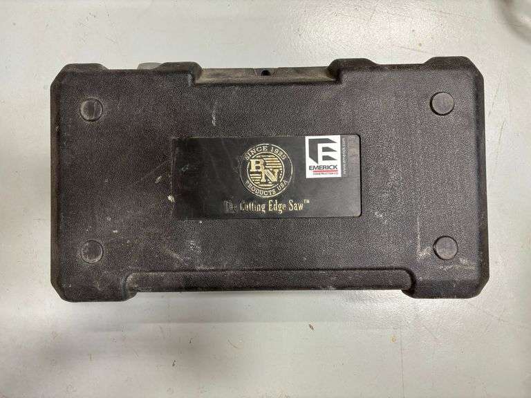 Benner/Newman Cutting Edge Rebar Cutting Saw w/ Extra Blades & Case - Corded *Powers