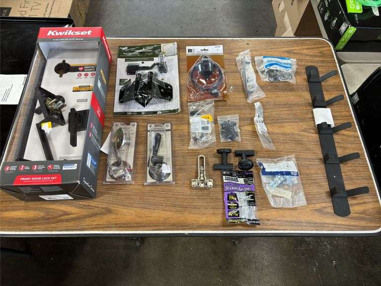 Assorted Gate/Hinges/Locks