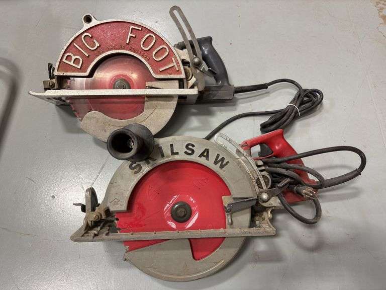 (2) SkilSaw 'Big Foot' 7-1/4" Worm Drive Circular Saws - Corded *Tested/Works