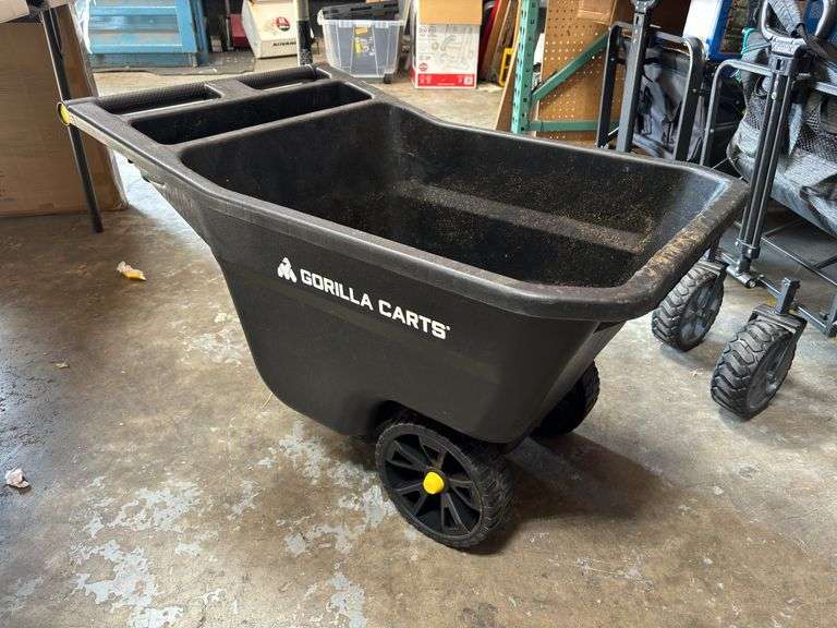 Gorilla Carts 5cu ft. Poly Garden Cart