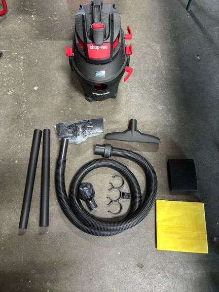 Shop Vac Wet/Dry 4 Gal. Vacuum