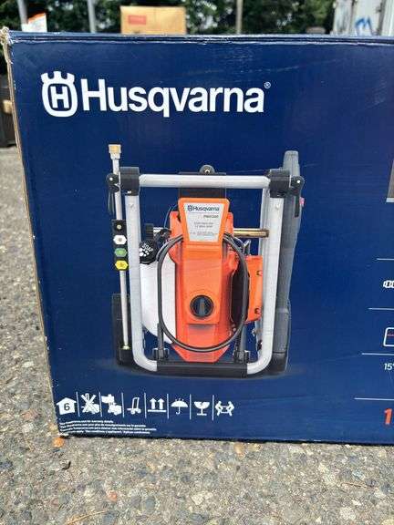 Husqvarna PW2300 Electric Pressure Washer *Tested/Works