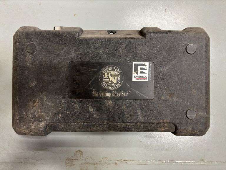 Benner/Newman Cutting Edge Rebar Cutting Saw w/ Extra Blades & Case - Corded *Powers