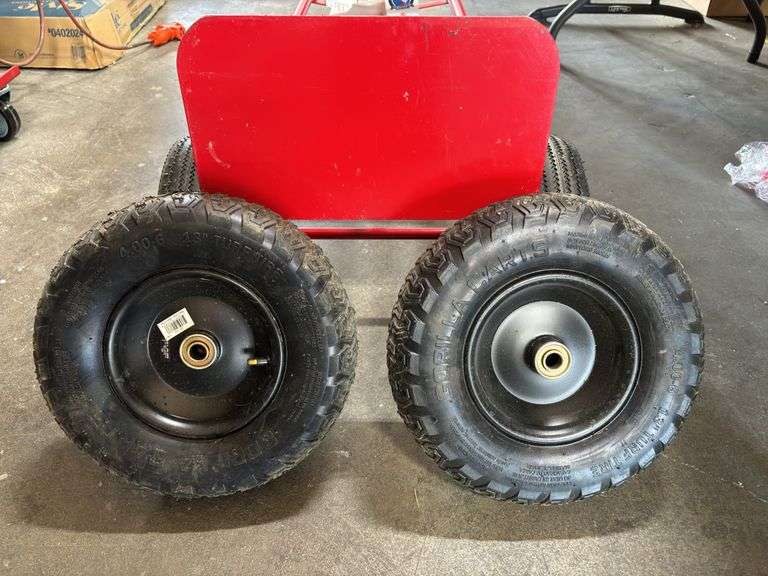 Milwaukee Heavy Duty D-Handle Hand Truck w/ Spare Tires