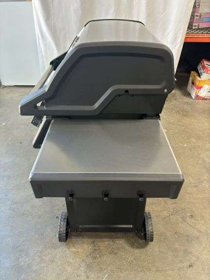 Napoleon 4-Burner Gas Barbecue
