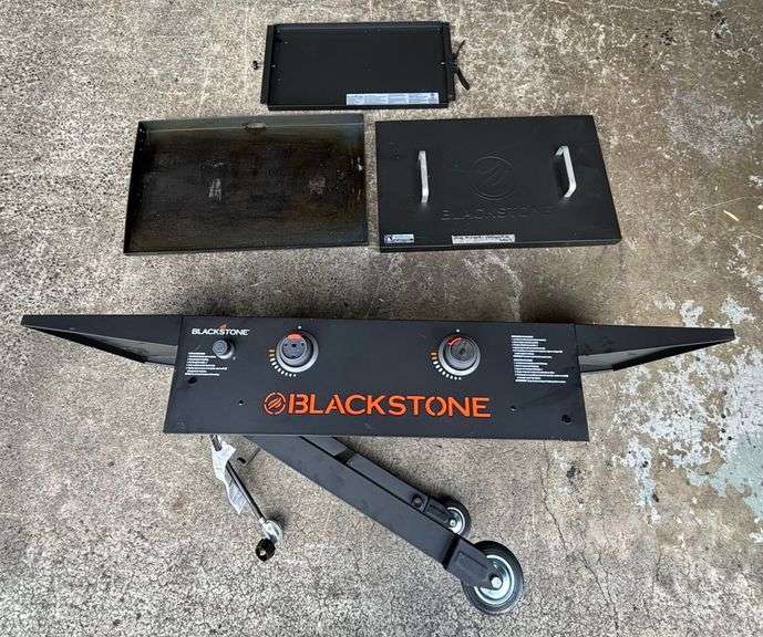 Blackstone 28” Omnivore Gas Griddle *MISSING HARDWARE