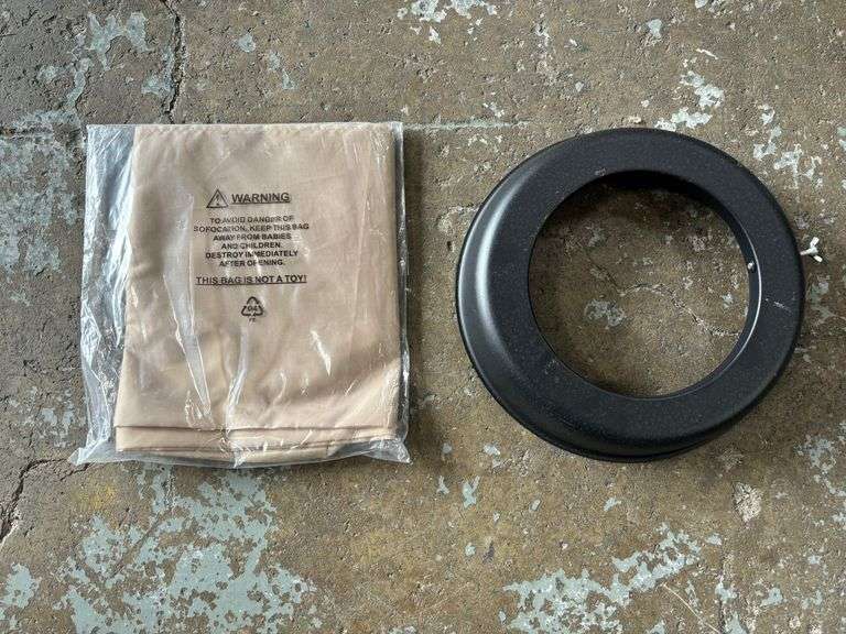 Green Patio 35” x 35” Fire Pit *NIB