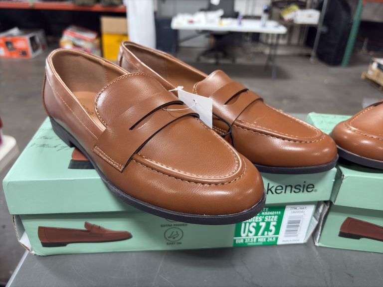 (2) Kensie Women’s Padded Gitty Loafers  (Brown Sizes 6 and 7.5)