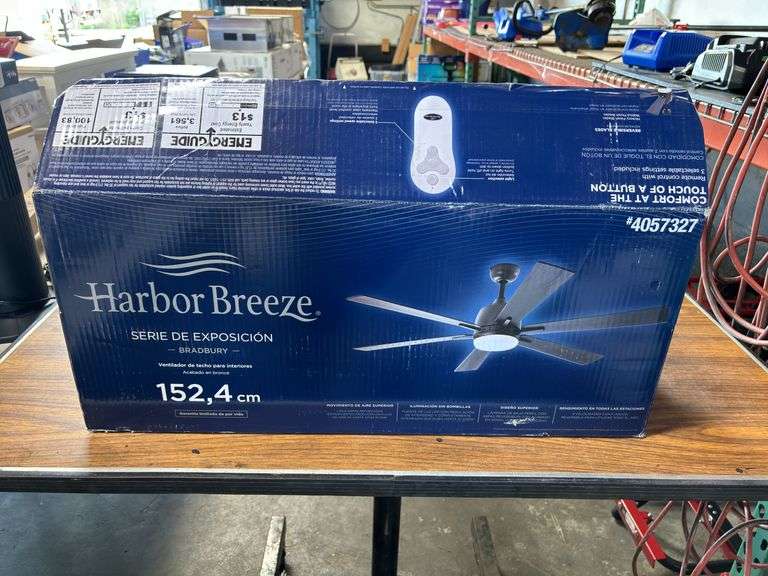 Harbor Breeze Bradbury Showroom Series Indoor Ceiling Fan