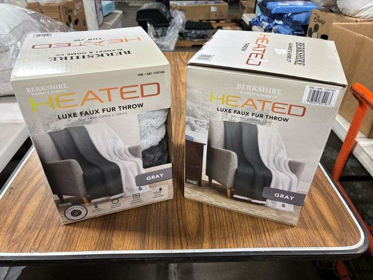 (2) Berkshire Luxe Faux Fur Heated Throw Blankets - Gray & White