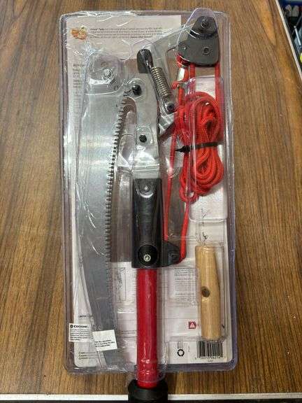 Corona Dual-Link Extendable Tree Saw & Pruner