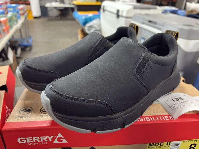 (2) Gerry MOC II Men’s Slip On (Black Size 8/ 11)