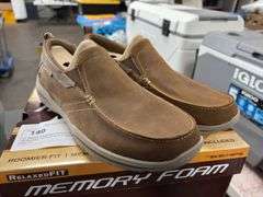 (1) Sketchers Relaxed Memory Foam Loafer (Brown Size 11) & (1) Arch Comfort (Black Size 11)