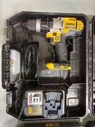 (2) DeWalt Cordless 20v Max XR Hammer Drill/Driver Kits w/ Battery & Charger *Tested/Works