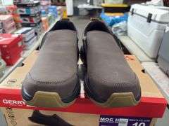 (1) Gerry MOC II Men’s Slip On (Black Size 10) & (1) Gerry MOC II (Brown Size 10)