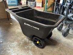 Gorilla Carts 5cu ft. Poly Garden Cart