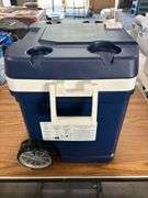 Igloo MaxCold Latitude 62qt Roller Cooler *Like New