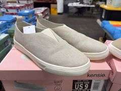 (3) Kensie Womens Slip Ons / Sandals - SEE DESCRIPTION -