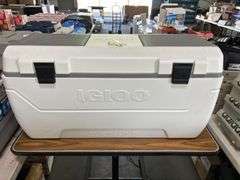 Igloo MaxCold 165qt Cooler