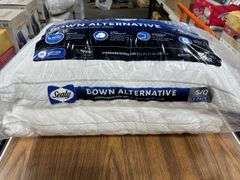 Kirkland Signature King Sheet Set & 2pk Sealy Down Alternative Pillows