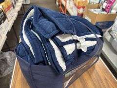 Charisma 3pc King Quilt Set - Blue & White