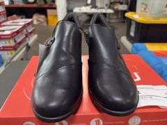 (4) JBU Womens Heeled Slip-On Clogs (Black Size 6/ 7.5/ 10)