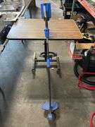 Kobalt Brushless 40v String Trimmer w/ Charger