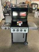 Napoleon 4-Burner Gas Barbecue