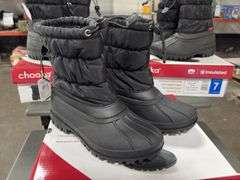 (3) Chooka Women’s Waterproof Insulated Snow Boots (Black Size 7)