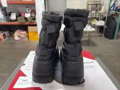 (4) Chooka Women’s Waterproof Insulated Snow Boots (Black Size 9)
