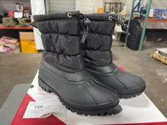 (2) Chooka Womens Waterproof Insulated Snow Boots (Black Size 6)