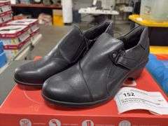 (4) JBU Womens Heeled Slip-On Clogs (Black Size 6/ 7.5/ 10)