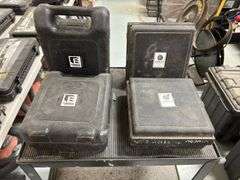 (4) CRL Wood Powr-Grip Vacuum Lifters