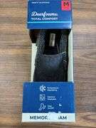 (2) Dearfoam Men’s Lined House Slippers (Black Size M)