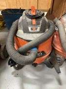 (2) Ridgid NXT Medium Wet/Dry Shop Vacuums *Tested/Works