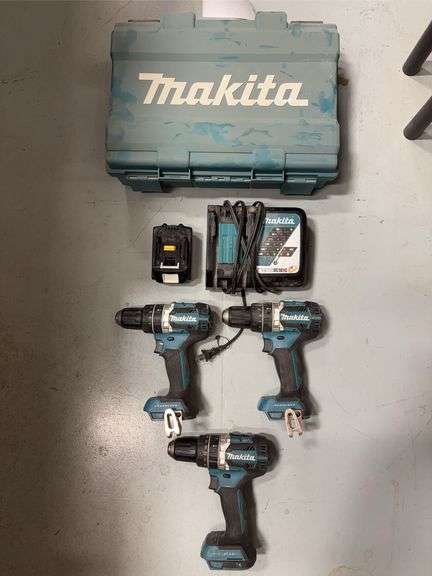 (3) Makita XPH12 18v Hammer Drills w/ (1) Battery, Charger & Case *Tested/Works