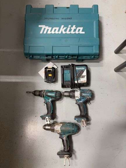 Makita XPH01, XPH07 & BDR04 18v Hammer Drills w/ (1) Battery, Charger & Case *Tested/Works