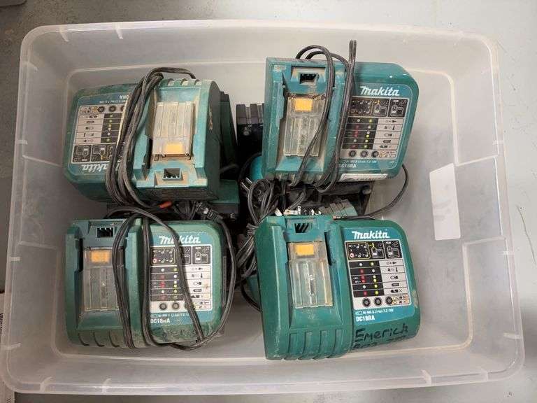 (10) Makita DC18RC 18v Chargers