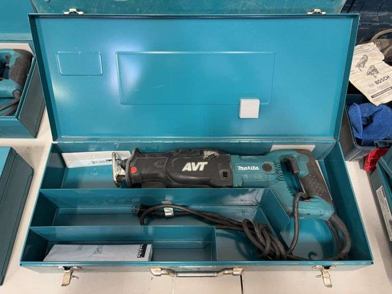 Makita JR3060T Corded Reciprocating Saw w/ Case *Tested/Works