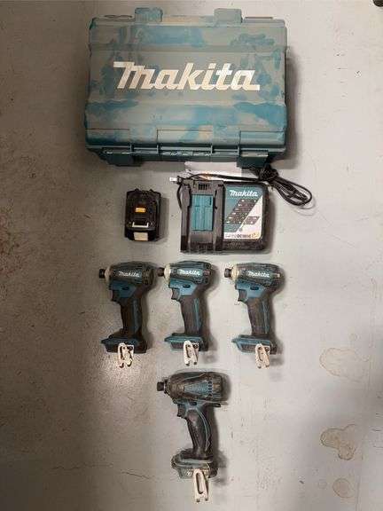 (4) Makita XDT19 18v Impact Drivers w/ (1) Battery, Charger & Case *Tested/Works