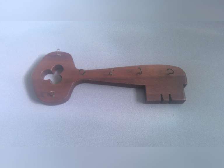 Keyholder