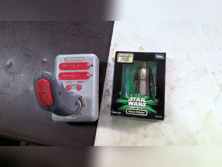 STAR WARS AND A GAME CONTROLLER