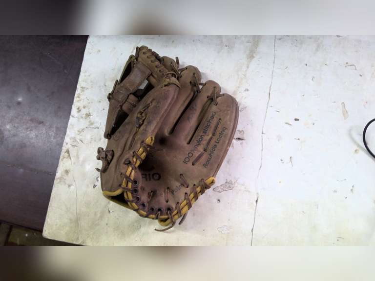 OLD BASEBALL MIT