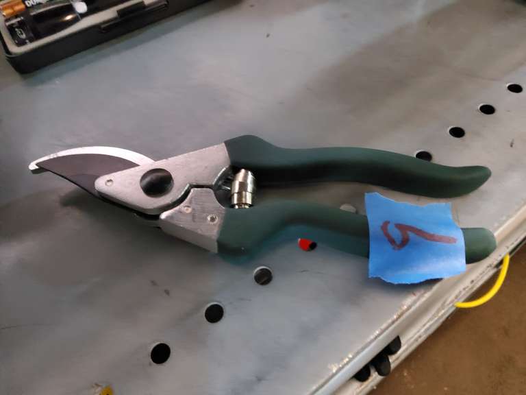 PRUNER TOOL