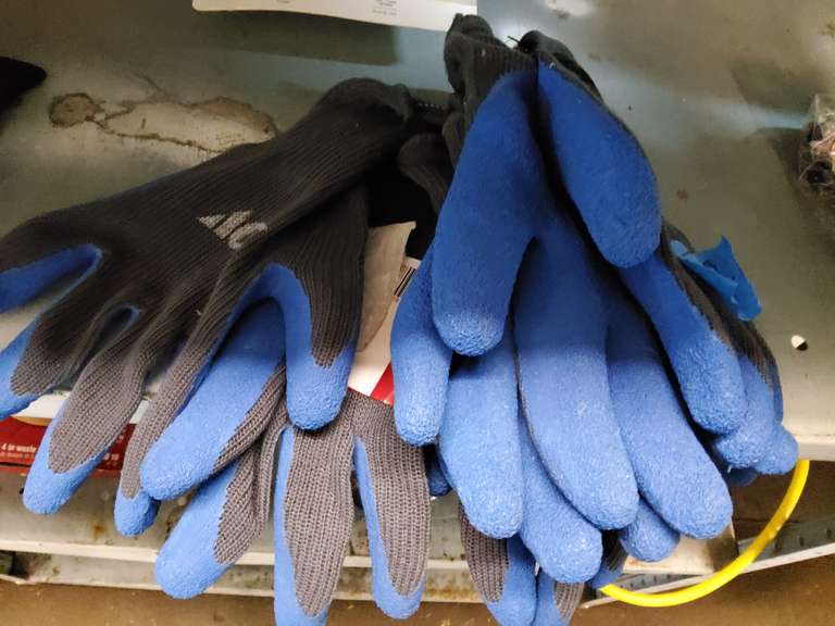 GLOVES