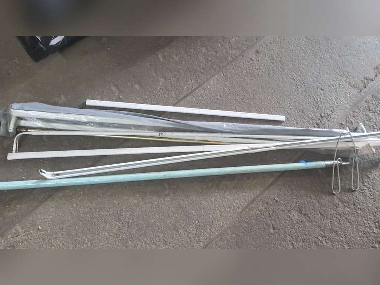 CURTAIN RODS