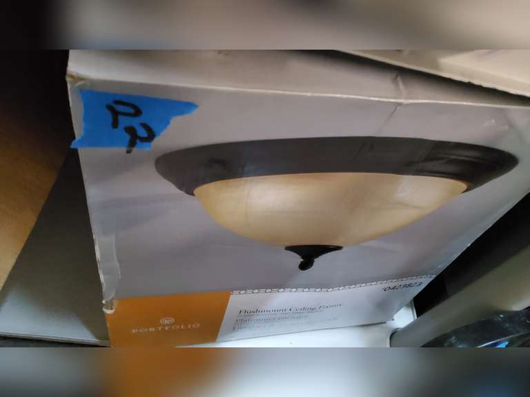LIGHT FIXTURE